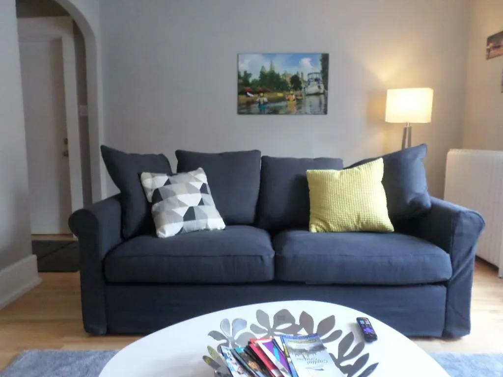 Beautiful, Clean, Quiet 2 Br-In Downtown Ottawa. Parking, Wifi And Netflix Included Apartment Canada